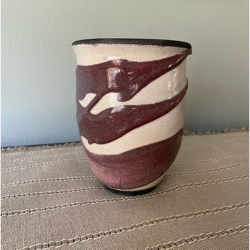 🟢 Handmade Raku Pottery Vase - Picture 2 of 6